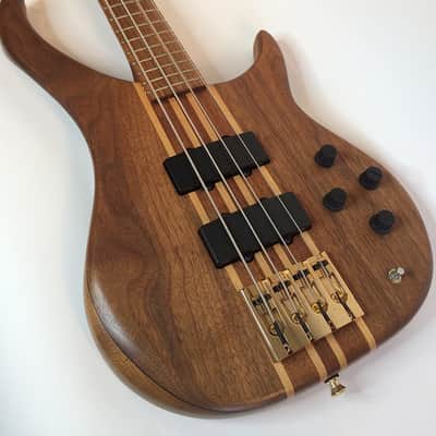 Peavey USA Cirrus 4 Walnut  2005 Natural image 1