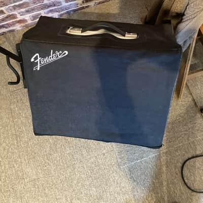 Fender '65 Princeton Reverb Reissue 12-Watt 1x10" Guitar Combo image 8