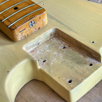 Fender Precision Bass 1952 - Blonde image 17