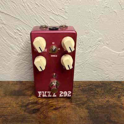 JDM 292 Fuzz image 1