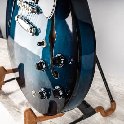 Gibson ES-335 Dot, Blue Burst | DEMO image 9