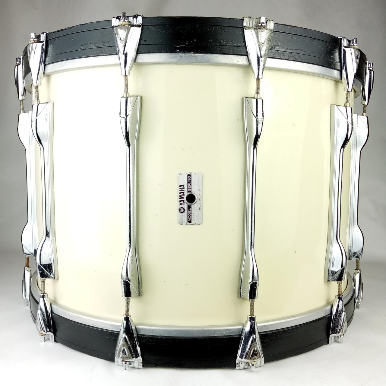 Yamaha Piano White 14x22" Bass Drum MB822U Tour Custom Model Japan Vintage 80s — main photograph