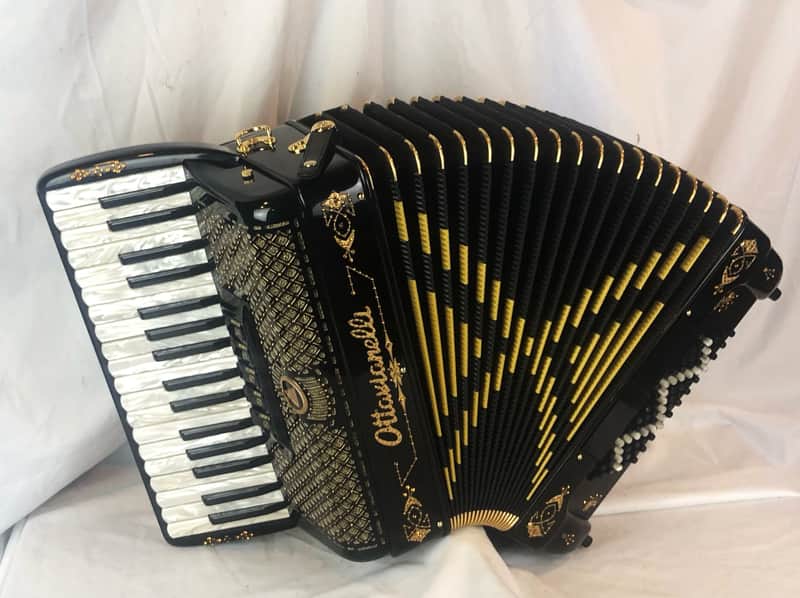 7671 - Certified Pre-Owned Black Gold Decorated Ottavianelli Aero