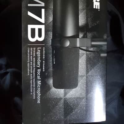 Shure SM7B Cardioid Dynamic Microphone 2001 - Present - Black