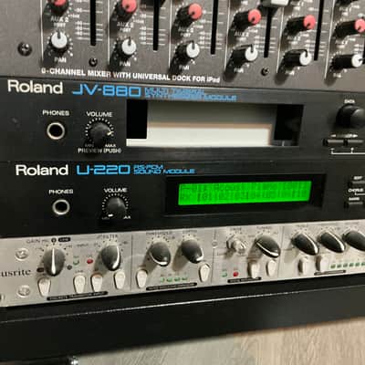 Roland U-220 RS-PCM Sound Module 1989 - 1992 - Black