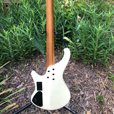 Ibanez EHB1000-PWM Bass Workshop 2020 - Present - Pearl White Matte image 2