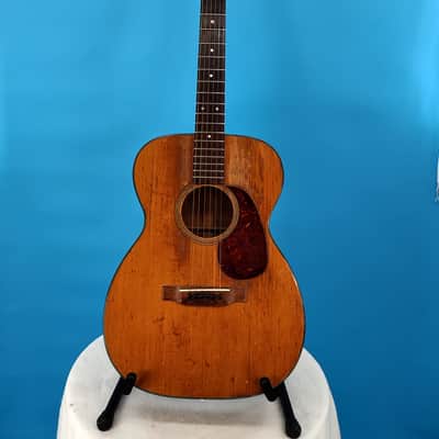 Martin 00-18 1951 - Natural image 1