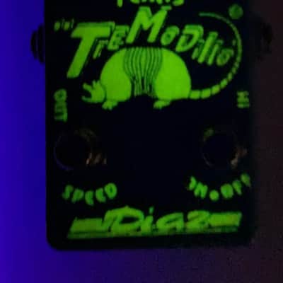 César Díaz Texas Tremodillo 1998 Glow in Dark *Rare* image 1