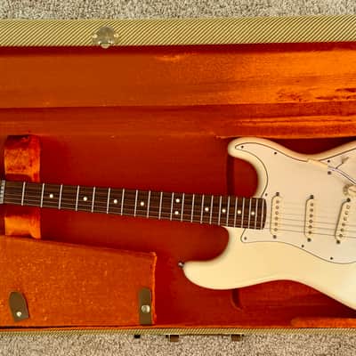 Fender Jeff Beck Artist Series Stratocaster with Hot Noiseless Pickups 2001 - Present - Olympic White image 3