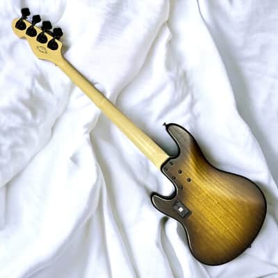 Sandberg Cal. TM-4 SuperLight, Tobacco Burst / Maple *6.9 Lbs. On Order, ETA May 2027 image 13