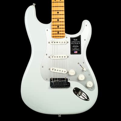 fender American Ultra II Stratocaster In Avalanche image 1