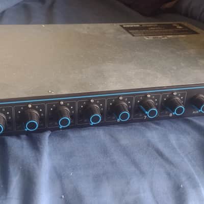 Shure SCM800 8-Channel Mic/Line Level Mixer with EQ 2010s - Black image 1
