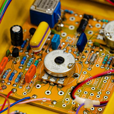 Sola Sound Tone Bender OC140 “Yellow Hybrid” - The Best of Both Worlds image 7