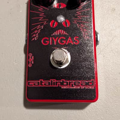Catalinbread Giygas 2K Fuzz 2025 - Present - Black / Red