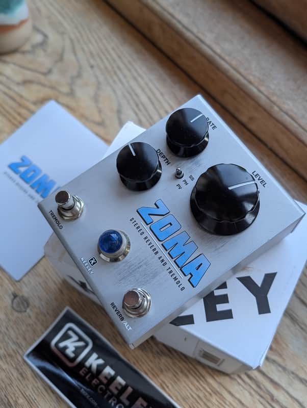 Keeley Zoma Stereo Reverb / Tremolo Pedal image 1