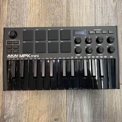 Akai Professional MPK Mini III Special Edition Black on Black 25-key Keyboard Controller image 2