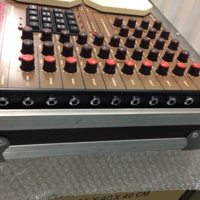 MPC Electronics MPC-1 Music Percussion Computer image 4