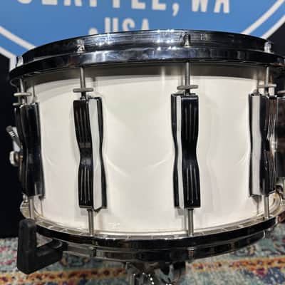 Ludwig - 8x14" 1970s 12 Lug Coliseum Classic Snare Drum, White Cortex image 3