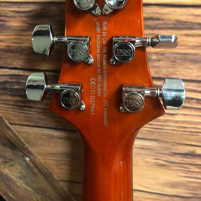 PRS SE Custom 22 2017 - Present Vintage Sunburst, + Levy's Strap image 8
