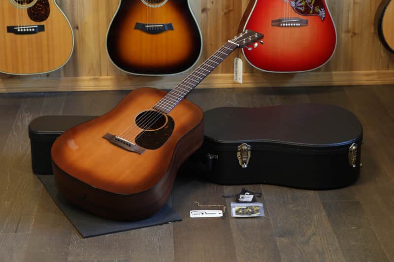 Martin D-17M