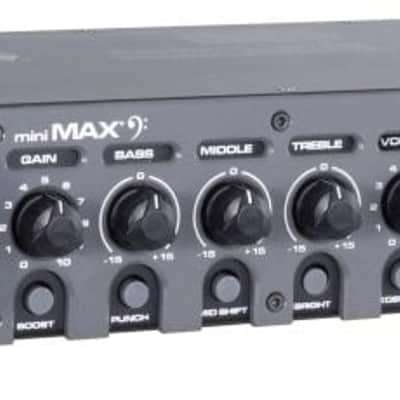 Peavey MiniMAX® 600-Watt Mini Bass Amp Head image 3