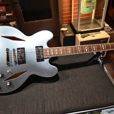 Epiphone Dave Grohl DG-335 - Pelham Blue #0350 image 2