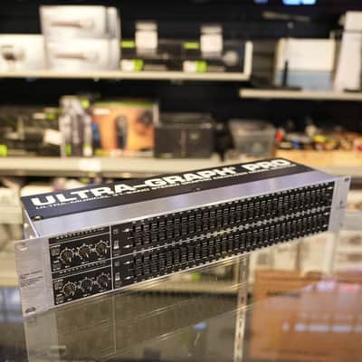 Behringer Ultra-Graph Pro GEQ3102 2-Channel 31-Band Graphic Equalizer - Used image 2