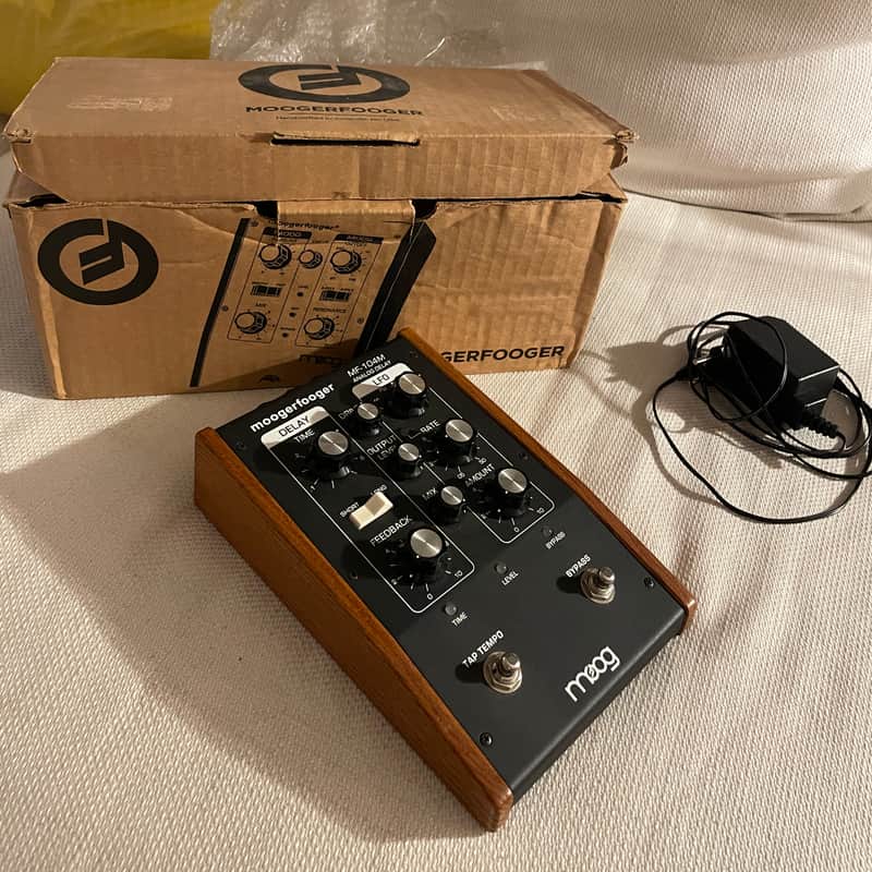 2012 Moog MF-104M Moogerfooger Analog Delay Black