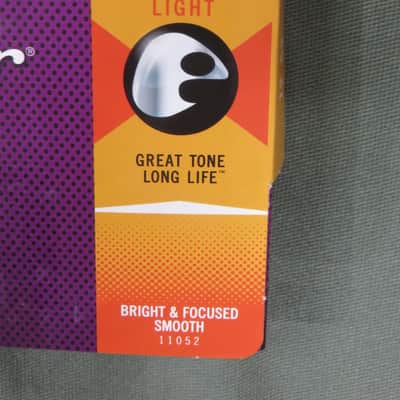 Elixir 11052 Nanoweb 80/20 Bronze Acoustic Guitar Strings - Light (12-53) image 2