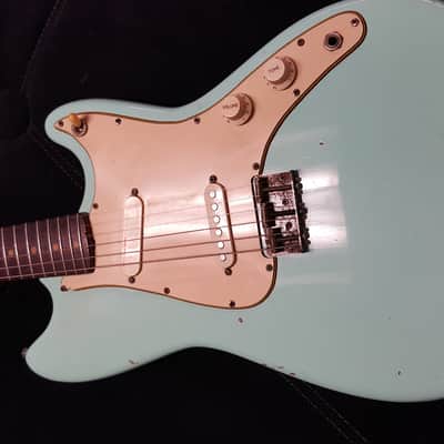 Fender Duo Sonic 60's Surf Green Pre CBS image 2