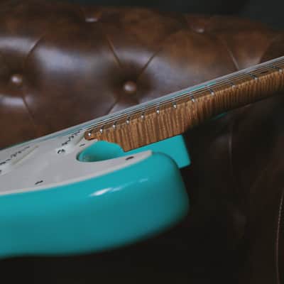 Xotic XSC-2 California Classic with 5A Roasted Flame Maple Neck - Surf Green image 4