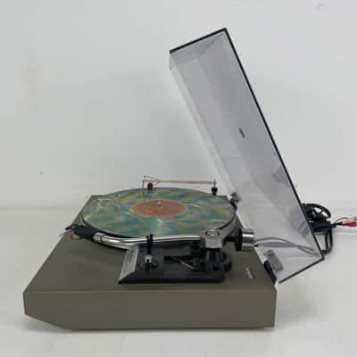Technics - SL-20 - Belt-Drive Turntable - AT-10 stylus - Inc. Dustcover/Dust-Bug image 9