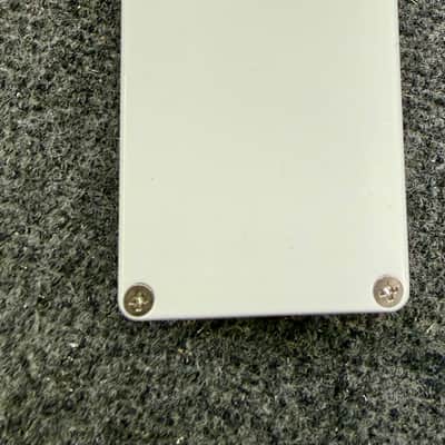 StewMac Swell Machine 2026 - Boss slow gear clone - White image 2