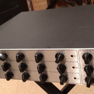 Custom Audio Amplifiers 3+ SE Bob Bradshaw Rack Mountable PreAmp image 2