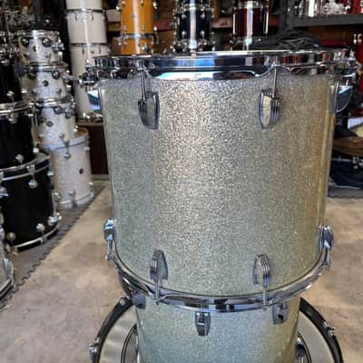 Ludwig Classic maple silver sparkle, 16 inch hanging floor drum image 3