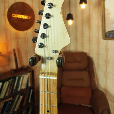Tonika Style Electric Guitar USSR Vintage Rare Exclusive image 3