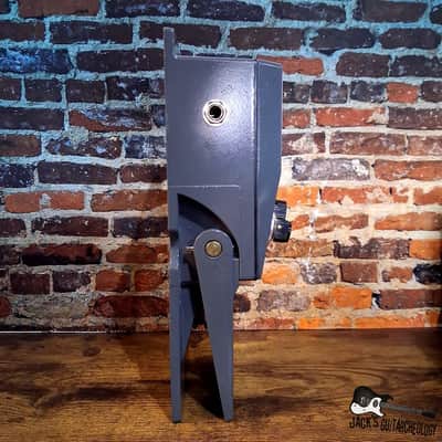 Mystic Effects Co Facade Fuzz in Vintage Industrial Foot Pedal *NEW* (2025 - Grey) image 5