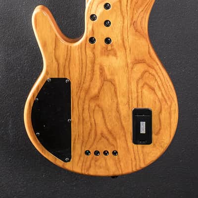 Michael Kelly Pinnacle 4 Bass - Natural image 4