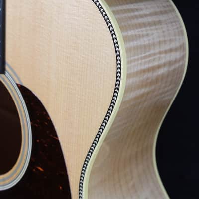 Martin Custom Shop Grand Performance Flamed Maple / Spruce Acoustic Guitar image 21