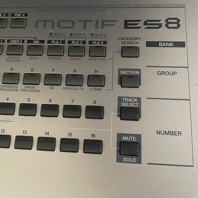 Yamaha Motif ES 8 Production Synthesizer 2000s - Gray image 17