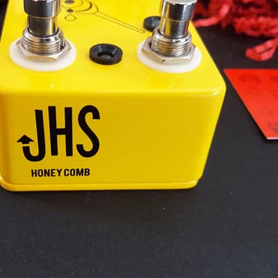 JHS Honey Comb Deluxe 2012 - 2017 - Yellow image 11
