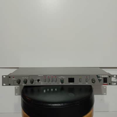 Vestax DSG200 Digital Delay/loop sampler gear image 1