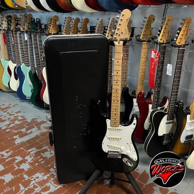 Fender Stratocaster American Standard Black 1991 image 3
