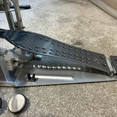 DW DWCPMCD2XF Machined Chain Drive Double Bass Drum Pedal with Extended Footboard & Shortboard image 4