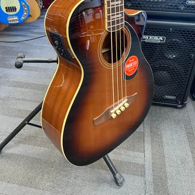 Fender Kingman Bass - Shaded Edge Burst image 2