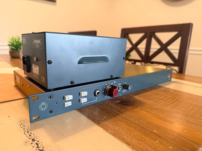 BAE 1073MP Single Channel with PSU 2010s - Blue image 1