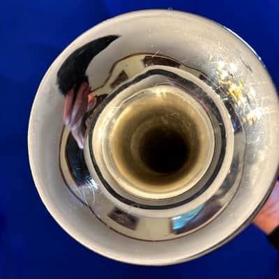 Bach TR300H2 Bb Silver Trumpet, Beautiful Condition! image 11