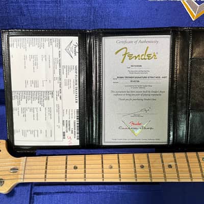 Fender Custom Shop Robin Trower Signature Stratocaster Electric Guitar - Arctic White image 8