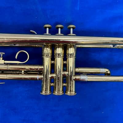 Vintage Olds Ambassador Bb Trumpet with Original Case Just Serviced image 12