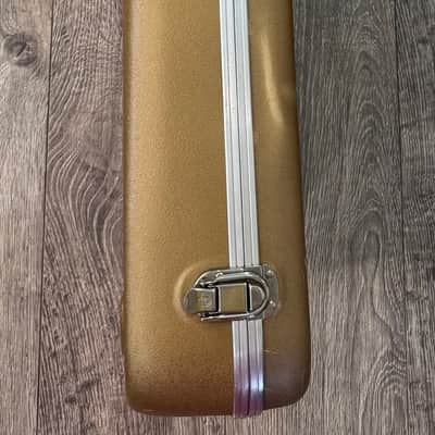 Gibson USA Gold Concept Les Paul Hardshell Case 100th Anniversary Gold image 6
